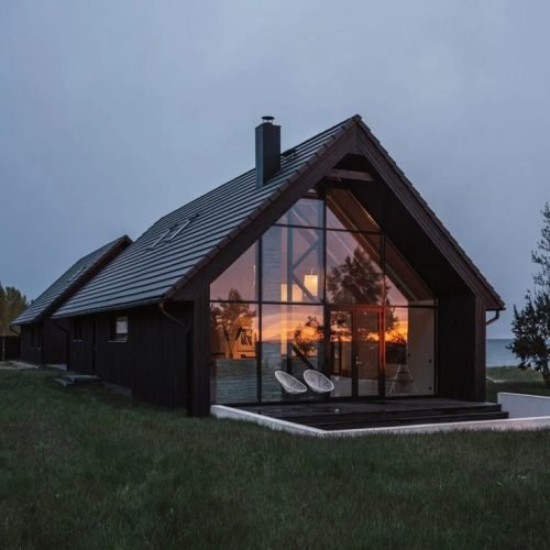 10 black cabins in remote places around the world